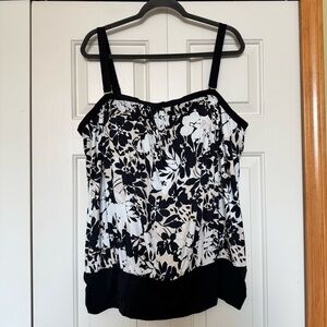 Swimsuits for All Bandeau Blouson Flowy Tankini Top NWT